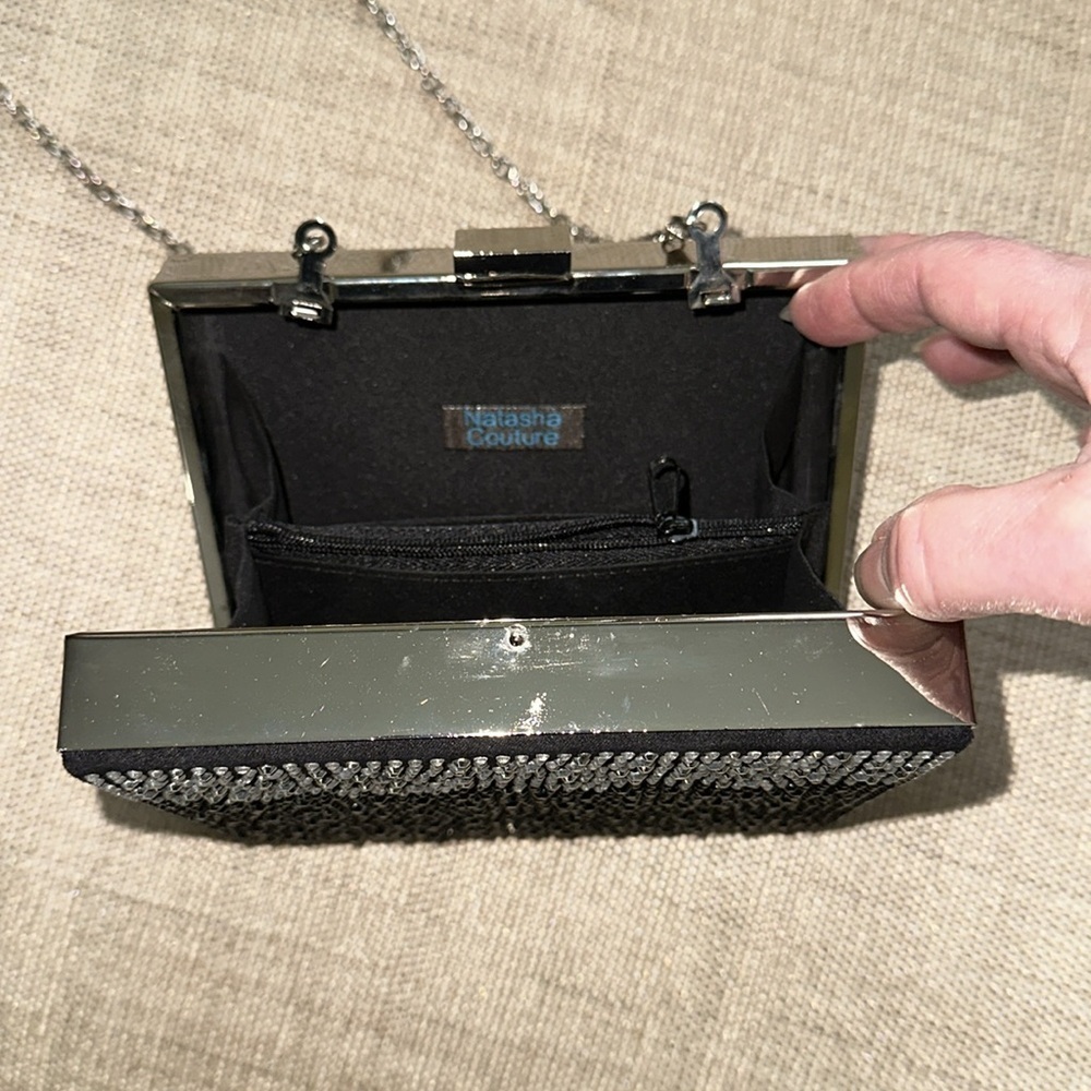 Natasha Couture Evening hard-sided box clutch shoulder Crystal /rhinestone Bling - Picture 5 of 10